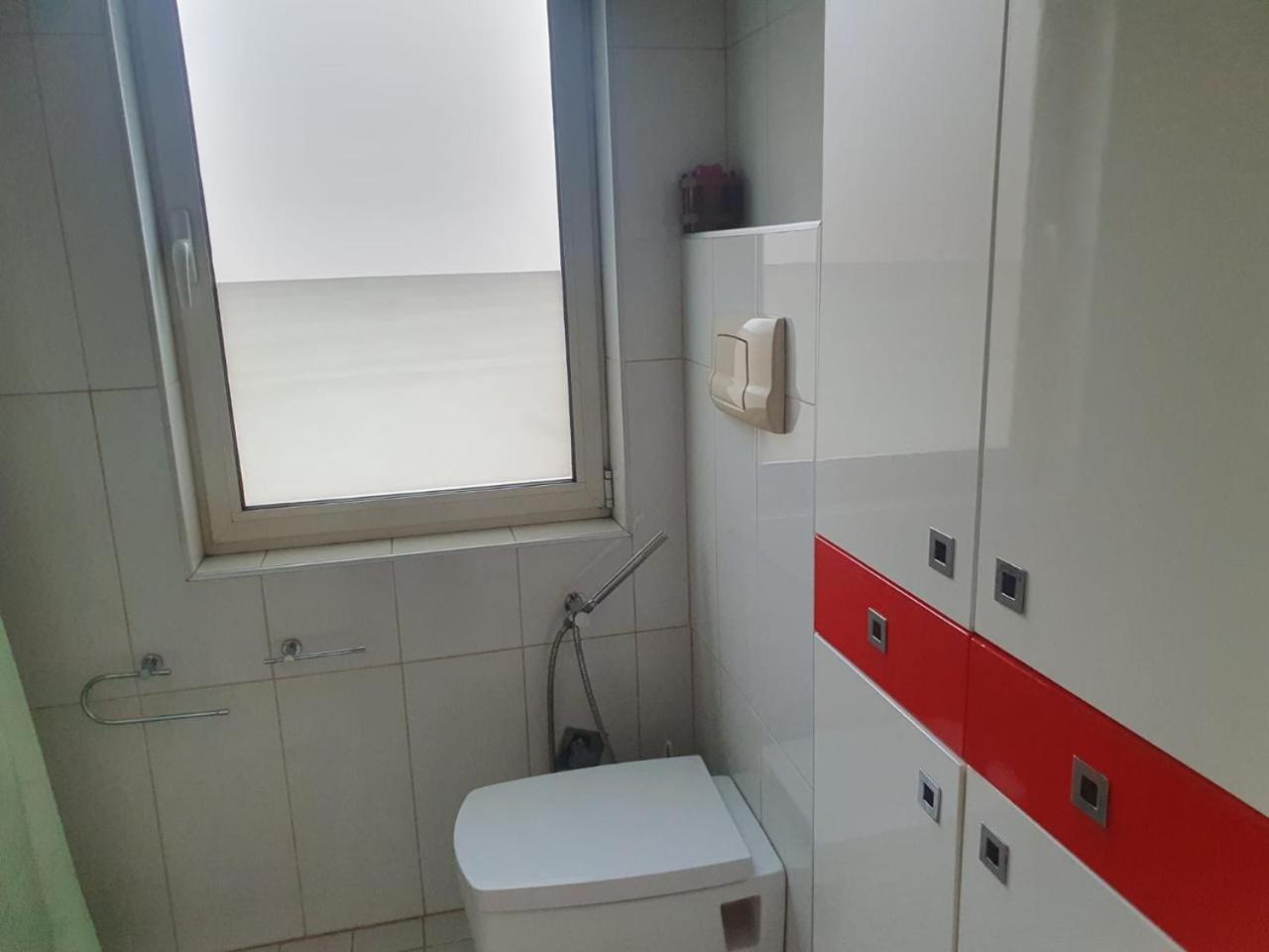 Down Town Tirana Apartment Center מראה חיצוני תמונה