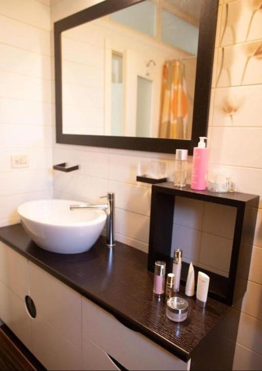 Down Town Tirana Apartment Center מראה חיצוני תמונה